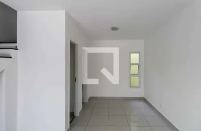 Casa em condomínio fechado com 2 quartos à venda na Rua Licurgo de Castro Santos, 311, Vila Ema, São Paulo