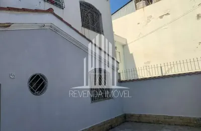 Casa para locação de alto padrão no pari, são paulo-sp: 5 quartos, 1 suíte, 2 salas, 3 banheiros, 3 vagas de garagem!