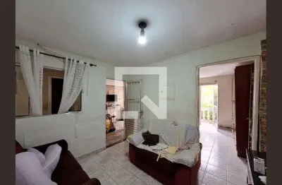 Casa com 2 quartos à venda na Praça Erik Asplund, 104, Vila Santista, São Paulo