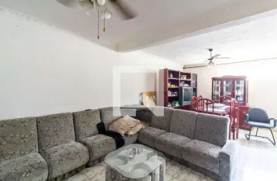 Casa com 3 quartos à venda na Rua Jupará, 328, Itaquera, São Paulo