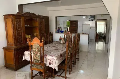 Casa com 2 quartos à venda na Rua Barurua, 202, Ponte Rasa, São Paulo