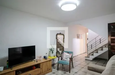 Casa com 2 quartos à venda na Rua Nelson Patrizzi, 179, Rudge Ramos, São Bernardo do Campo