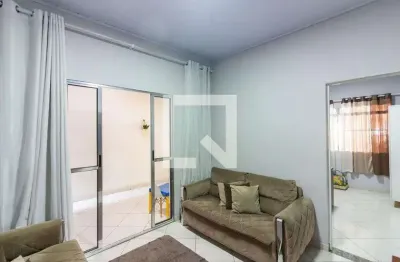 Casa com 3 quartos à venda na Rua Vitório Tafarello, 896, Quitaúna, Osasco