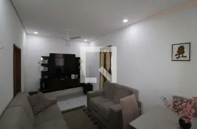 Casa com 2 quartos à venda na Rua Odassi Nazzali, 97, Vila Dionisia, São Paulo