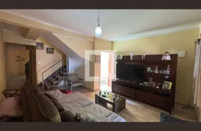 Casa com 2 quartos à venda na Rua Guaxinduva, 183, Vila Curuçá, Santo André