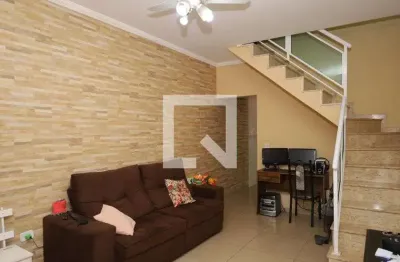 Casa com 3 quartos à venda na Rua Olegário Maciel, 105, Vila Jacuí, São Paulo