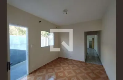 Casa com 2 quartos à venda na Rua Alexandre Sávio, 149, Jardim Santa Emília, São Paulo