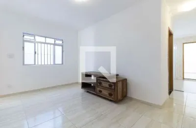 Casa com 2 quartos à venda na Rua Sérgio Augusto Esteves, 242, Vila das Mercês, São Paulo