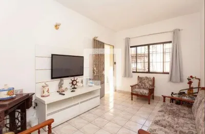 Casa com 2 quartos à venda na Rua Maria Ramos, 153, Jardim Marajoara, São Paulo