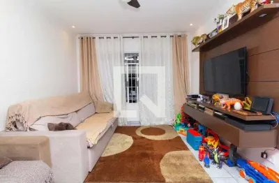 Casa com 2 quartos à venda na Rua Hélvio de Oliveira Albuquerque, 465, Ponte Rasa, São Paulo