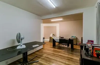 Casa com 2 quartos à venda na Rua Ângelo Menoncello, 208, Jaguaré, São Paulo