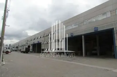 Barracão / Galpão / Depósito para alugar na Avenida Fagundes de Oliveira, 593, Piraporinha, Diadema