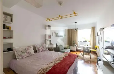 Kitnet / Stúdio à venda na Rua Vinte e Quatro de Maio, 265, Centro, São Paulo