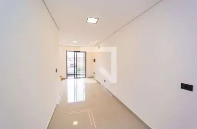 Casa com 2 quartos à venda na Rua Sabaudia, 504, Cidade Patriarca, São Paulo