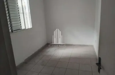 Casa para locação na vila azevedo, são paulo-sp: 4 quartos, 1 suíte, 1 sala, 3 banheiros, 6 vagas de garagem, 240m²!