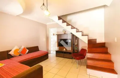 Casa com 2 quartos à venda na Rua São Teodoro, 1297, Itaquera, São Paulo