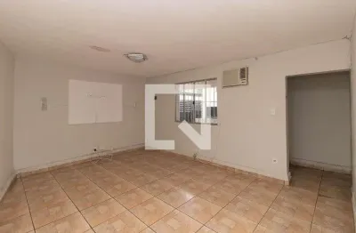 Casa com 2 quartos à venda na Rua Francisco Peixoto Bizerra, 149, Vila Sabrina, São Paulo
