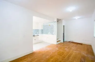 Casa com 2 quartos à venda na Rua Cristóvão Colombo, 334, Vila América, Santo André