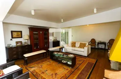 Casa com 2 quartos à venda na Rua Itororós, 220, Real Parque, São Paulo