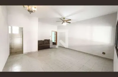 Casa com 3 quartos à venda na Rua Luís Rosanova, 183, Água Fria, São Paulo