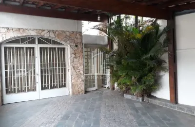 Casa com 3 quartos à venda na Rua Pedro Marigliani, 152, Chácara Inglesa, São Paulo