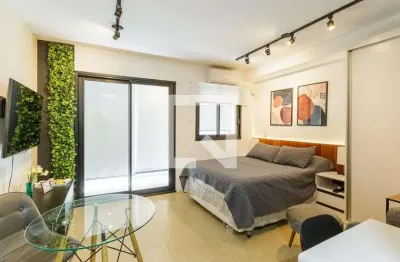 Kitnet / Stúdio à venda na Avenida dos Carinás, 357, Moema, São Paulo