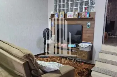 Sobrado a venda 240m² sendo 3 dormitórios l 3 banheiros ( 1suíte ) e 2 vagas interlagos