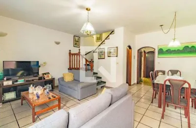 Casa com 3 quartos à venda na Rua Nemer Rahal, 137, Chácara Inglesa, São Paulo