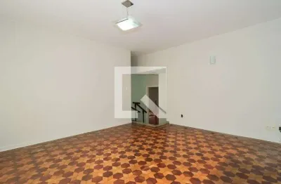 Casa com 2 quartos à venda na Rua Professor Egas Moniz, 352, Jardim Londrina, São Paulo