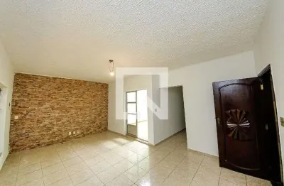 Casa com 4 quartos à venda na Rua Helena Silva Teixeira, 142, Jardim Avelino, São Paulo