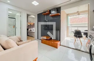 Apartamento com 2 quartos à venda na Rua Mariano Procópio, 619, Cambuci, São Paulo