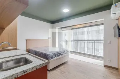 Kitnet / Stúdio à venda na Praça Américo Jacomino, 144, Vila Madalena, São Paulo