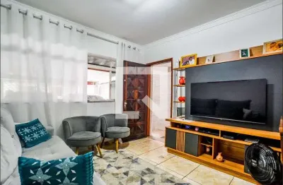 Casa com 2 quartos à venda na Rua Nilde, 140, Vila Metalúrgica, Santo André