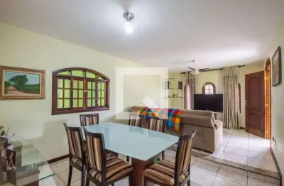 Casa com 5 quartos à venda na Rua Flor de Amoras, 194, Jardim das Flores, Osasco