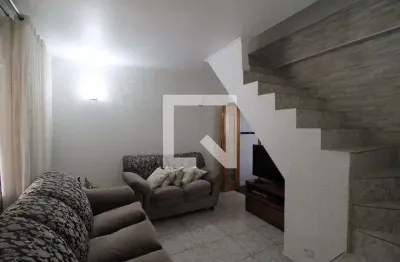 Casa com 2 quartos à venda na Rua Fernão Alves, 179, Cangaíba, São Paulo