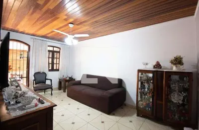 Casa com 2 quartos à venda na Rua José Gasparini, 212, Quitaúna, Osasco