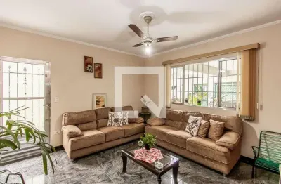 Casa com 4 quartos à venda na Rua dos Bolivianos, 629, Ponte Rasa, São Paulo