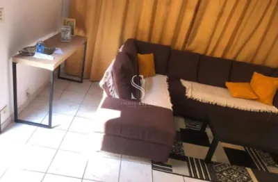 Sobrado residencial de 126m² com 3 dormitórios (1 suíte) 3 banheiros e 2 vagas á venda em interlagos