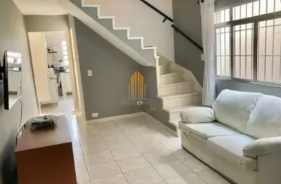 Vila constança - casa de 120m² com 3 dormitórios, sala, 4 banheiros e 3 vagas.