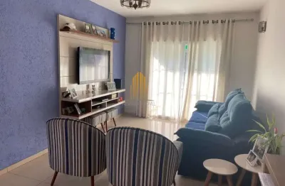 Vila Campestre - Casa de 124m² com 3 dormitórios, 4 banheiros e 2 vagas