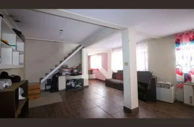 Casa com 3 quartos à venda na Rua Lateral, 739, Vila Antonieta, São Paulo