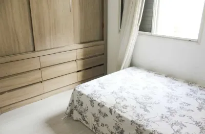 Apartamento de 40m² com 1 suíte, 1 vaga no Edificio Ana Paula - Vila Mariana. Apartamento de 40m² co