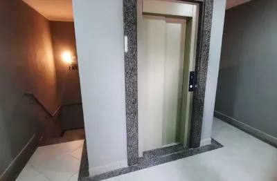 Cobertura de alto padrão na Vila Guiomar, Santo André-SP: 2 quartos, 1 suíte, 3 banheiros e 104m². Agende sua visita agora!