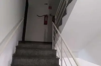 Cobertura sem condomínio à venda com 75m², 3 dormitórios, 2 vagas no B. Paraíso em Santo André