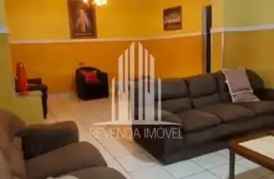 Casa à venda em São Miguel Paulista, SP: 5 quartos, 2 salas, 3 banheiros, 5 vagas de garagem, 288m² de área. Confira!