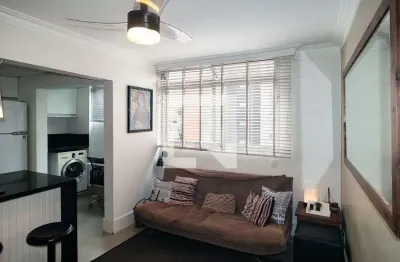 Apartamento com 1 quarto à venda na Rua Santo Antônio, 1117, Bela Vista, São Paulo