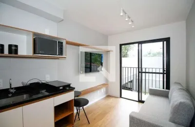 Kitnet / Stúdio à venda na Rua Cardeal Arcoverde, 3128, Pinheiros, São Paulo