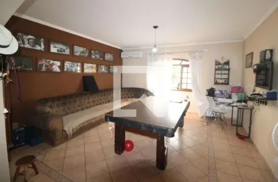 Casa com 3 quartos à venda na Rua Alfredo Sade, 170, Vila Roque, São Paulo