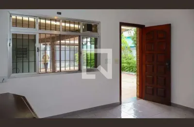 Casa com 3 quartos à venda na Avenida Araucária, 472, Parque Oratório, Santo André