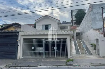 Casa à Venda na Vila dos Remédios - São Paulo-SP: 2 quartos, 2 salas, 3 banheiros, 4 vagas de garagem, 360m² de área. Imperdível!
